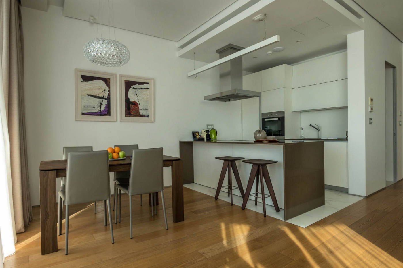 Квартира, 1023 м², 1 060 000$ — FAKTOR